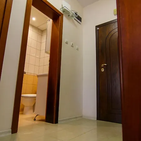 Apartment Mangusta *