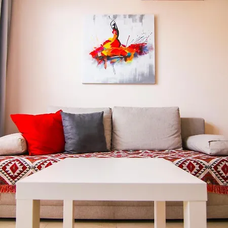 Mangusta Apartment *