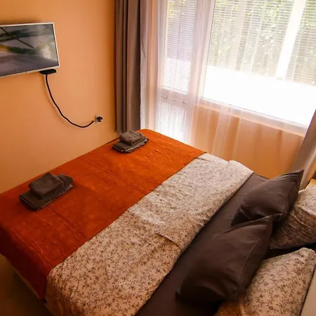 Apartment Mangusta Varna